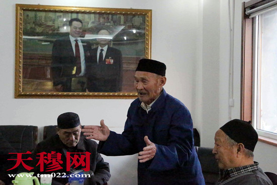 北辰区政协召开《天穆回族史》启动动员会。